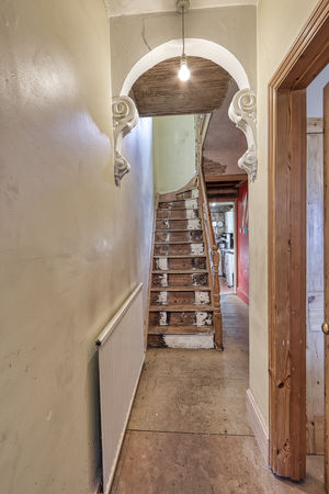 Photo 8- click for photo gallery